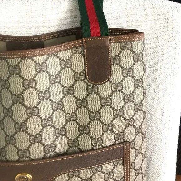 Gucci authentic brown monogram coated canvas tote bag - Picture 6 of 15